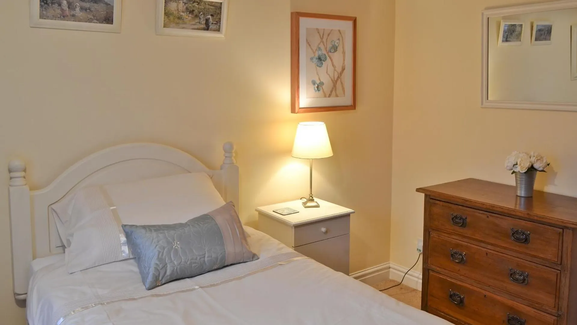 Lilac Tree Cottage Dunnington  المملكة المتحدة