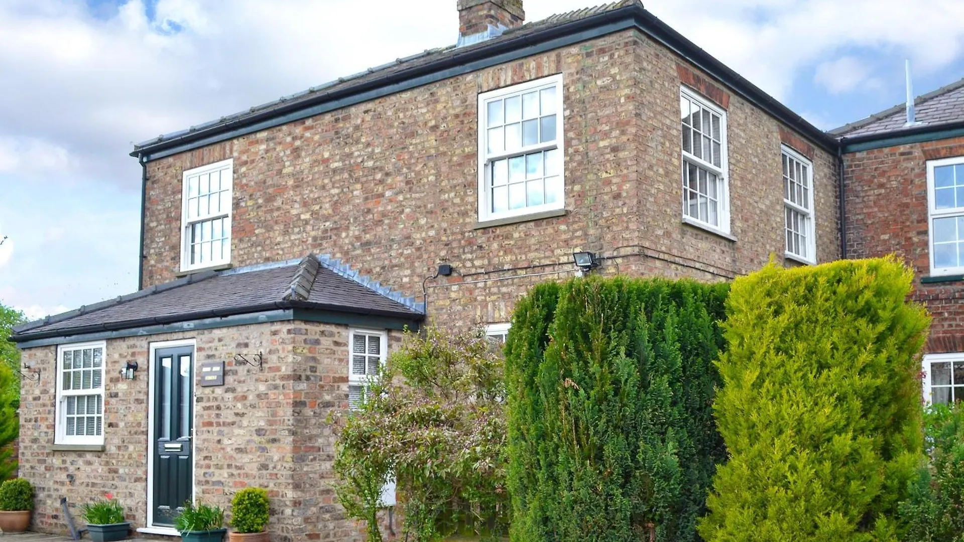 Lilac Tree Cottage Dunnington